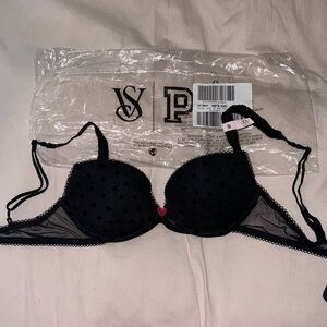 NWT Victoria's Secret Black Heart Mesh Bra